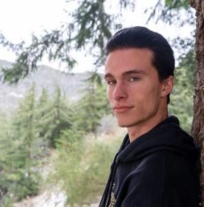 Meet your Posher, Ethan